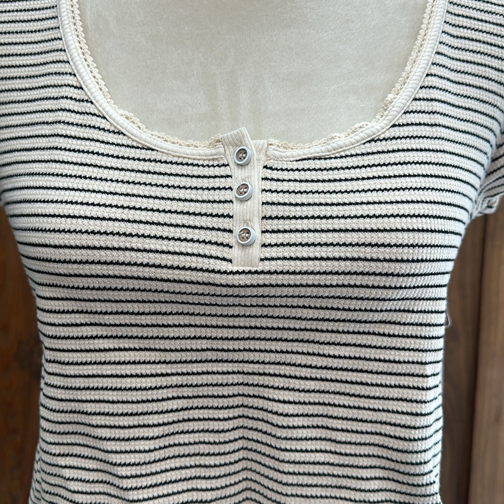 Atelier Crop Top - Picture 2 of 7